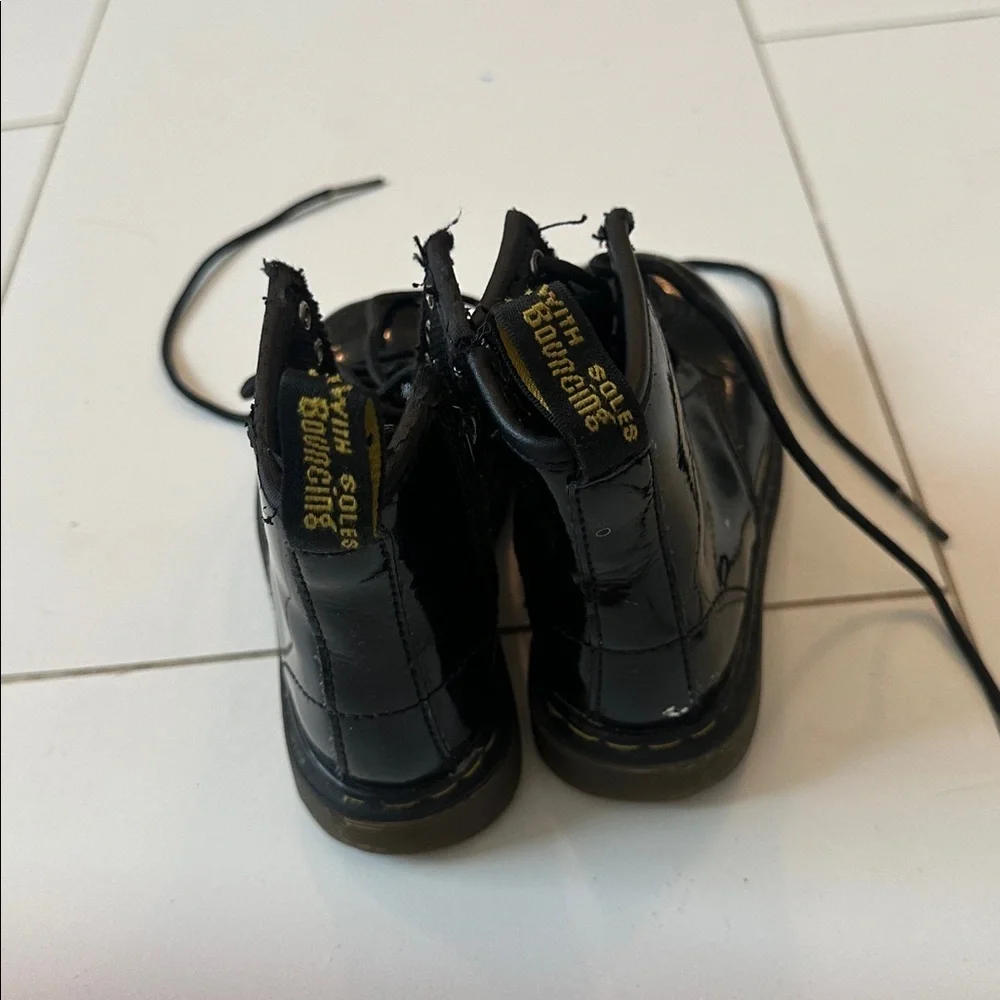 Dr. Martens Shiny Black Kids Boots US 9